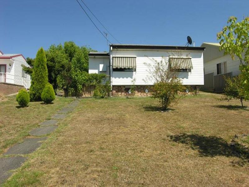 69 Musket Parade, Lithgow NSW 2790