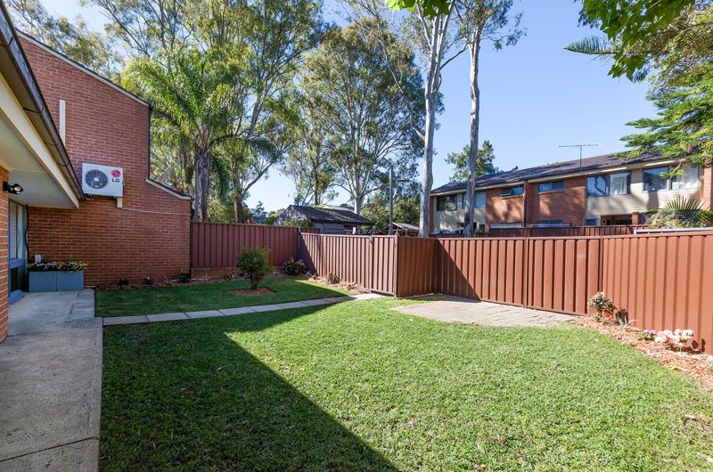 13/15-19 Fourth Avenue, Macquarie Fields NSW 2564, Image 1