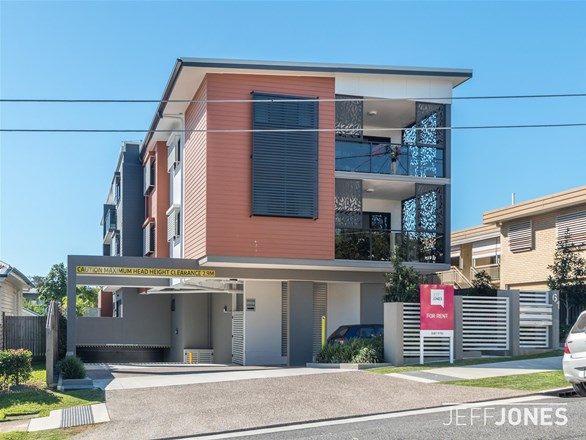 2/61 Hunter Street, Greenslopes QLD 4120