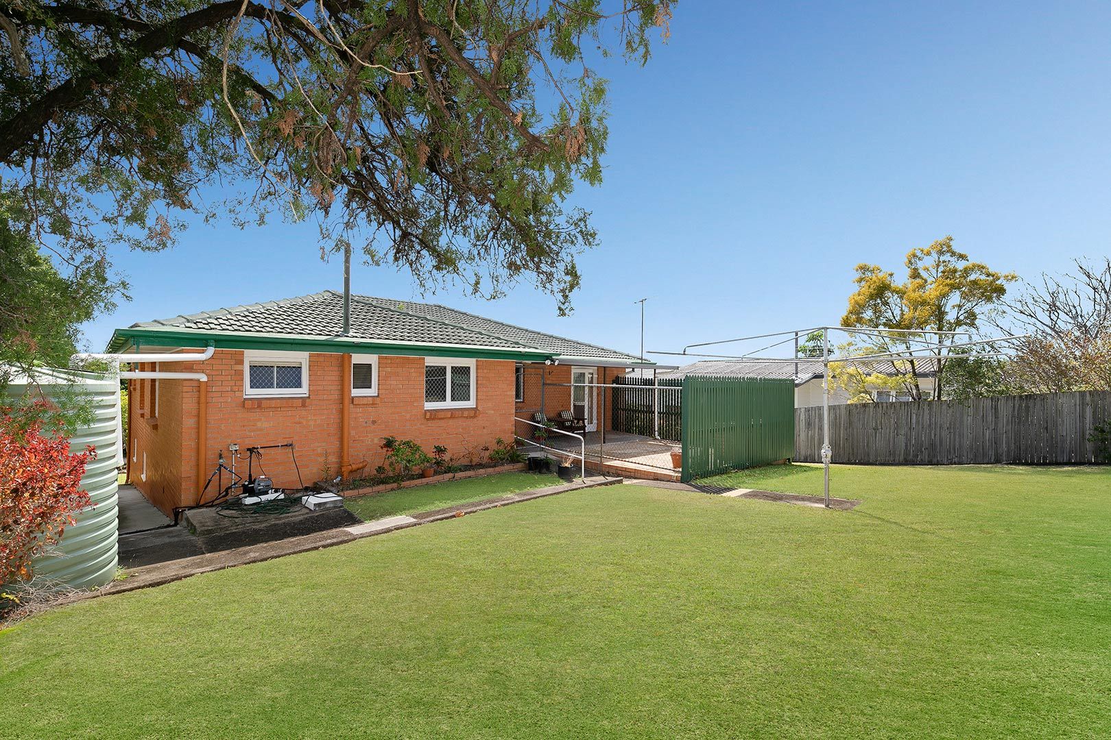 4 Mews Street, Chermside West QLD 4032, Image 1