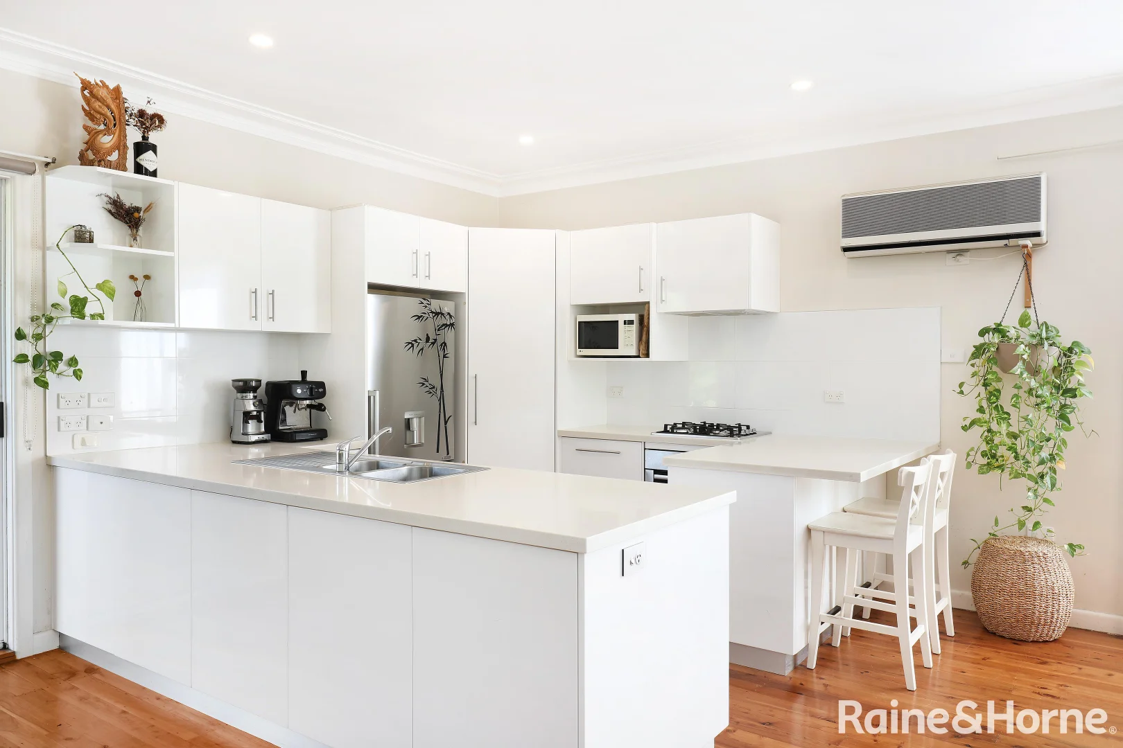 Additional image 3 of 4 Garden Avenue, Figtree NSW 2525