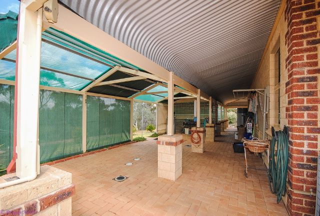 5349 Gt Southern Hwy, Gwambygine WA 6302, Image 2