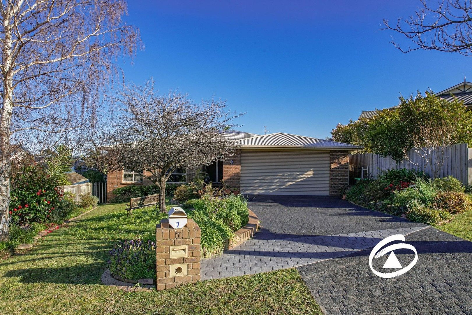 3 bedrooms House in 7 McCaffery Rise PAKENHAM VIC, 3810