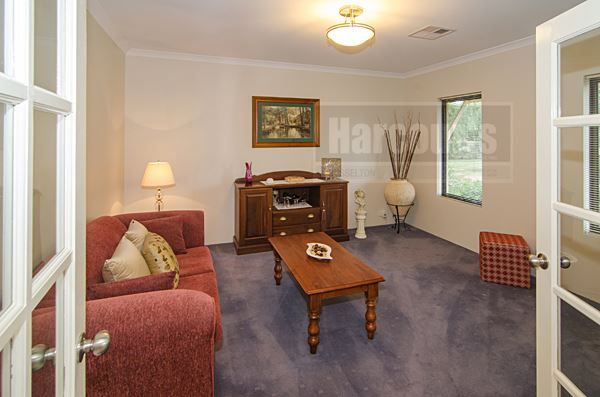 12 Friesian Grove, Bovell WA 6280, Image 2