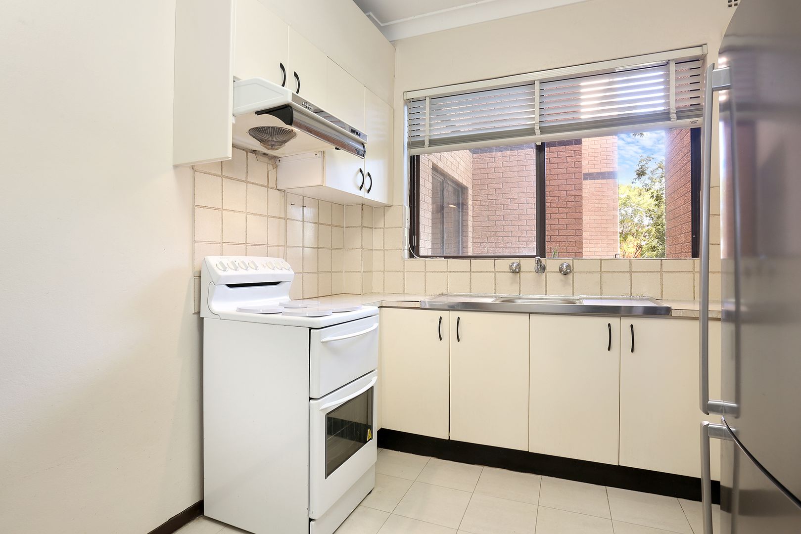 2/15-17 St Georges Road, Penshurst NSW 2222, Image 2