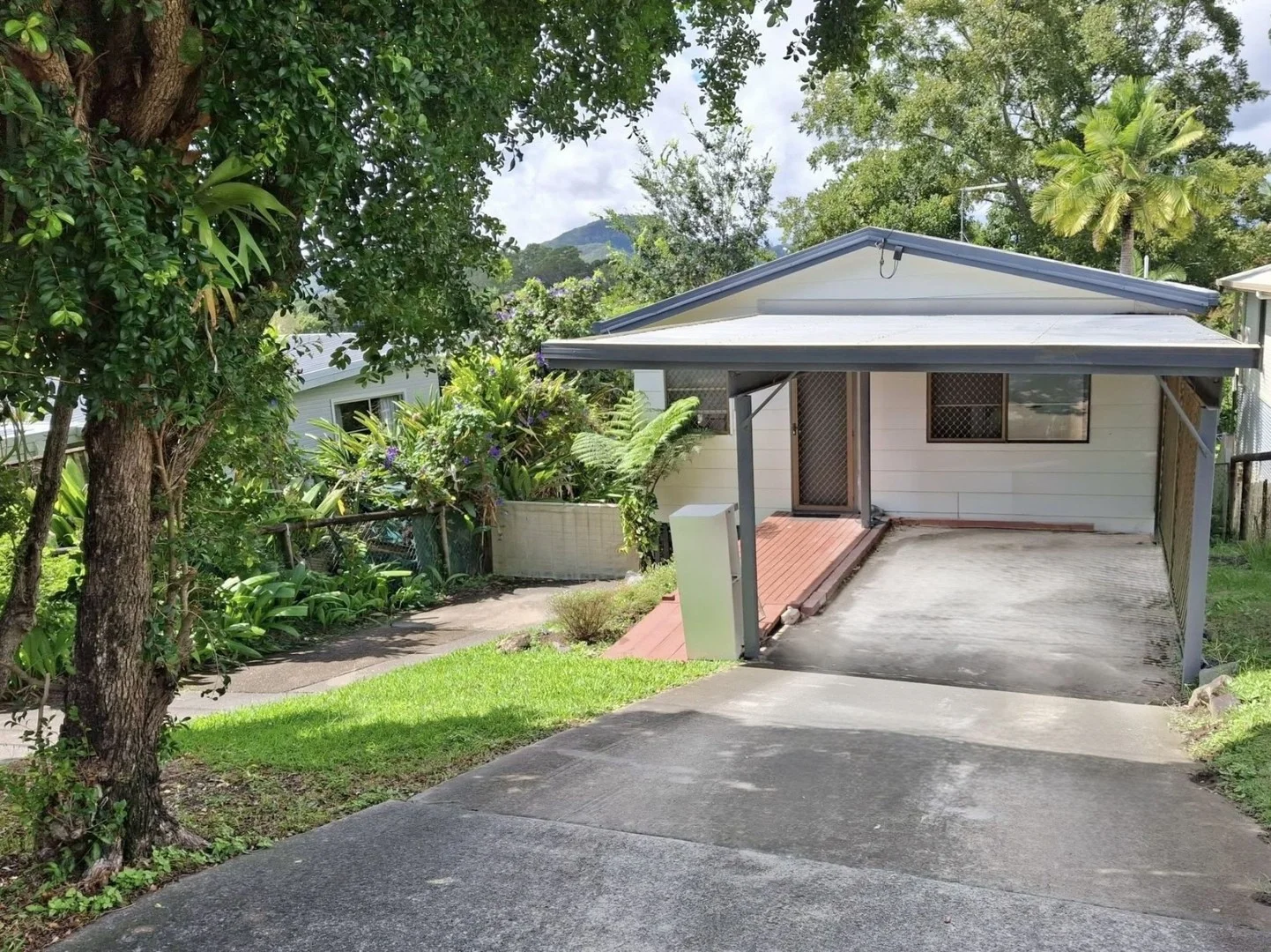 6 Buckle Street, Yandina QLD 4561