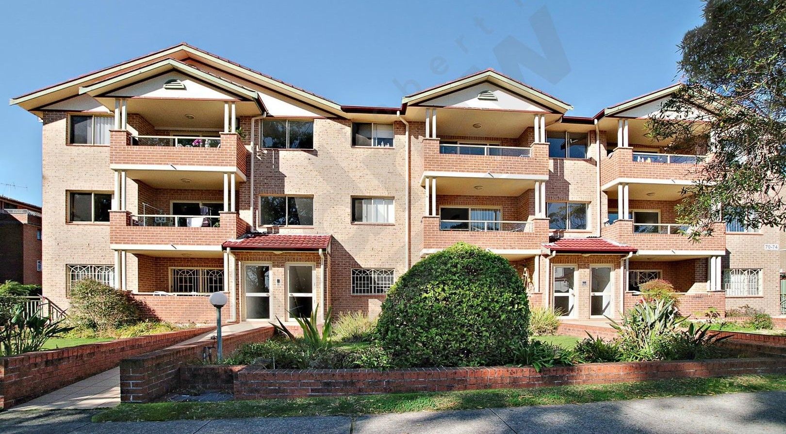 2 bedrooms Apartment / Unit / Flat in 3/70-74 Clissold Parade CAMPSIE NSW, 2194
