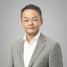 David Yau, Property manager