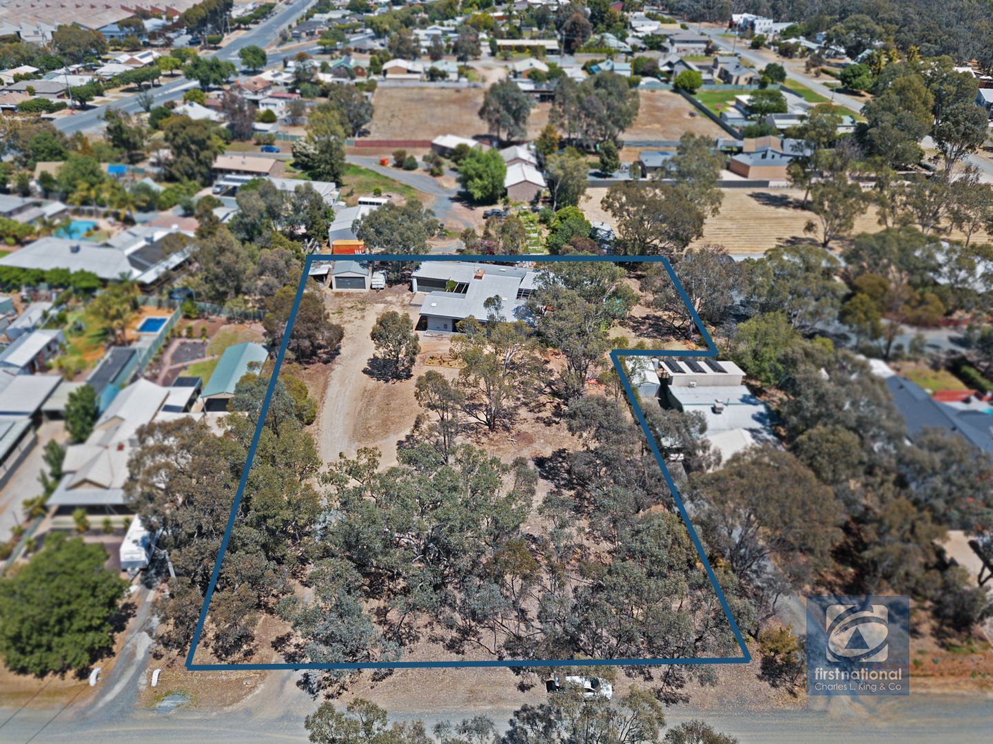 45-49 Moama Street, Echuca VIC 3564, Image 2