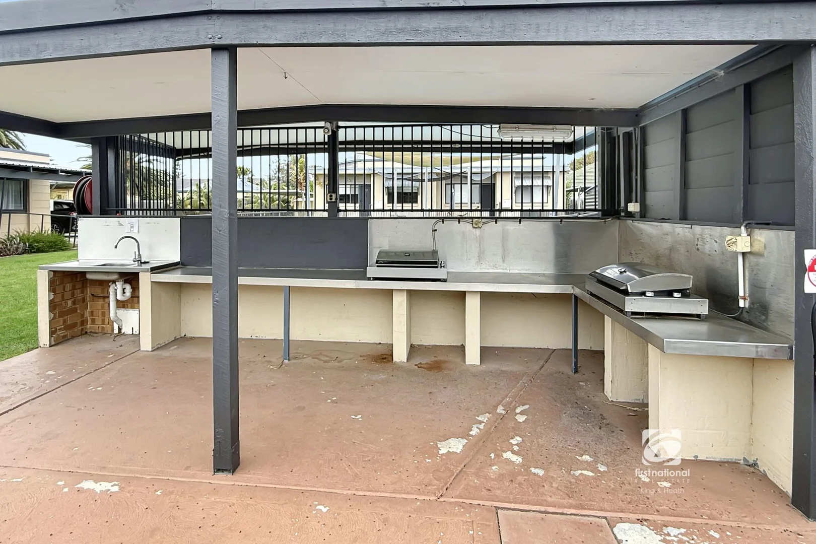 Additional image 11 of 2/6 Roadknight Street, Lakes Entrance VIC 3909