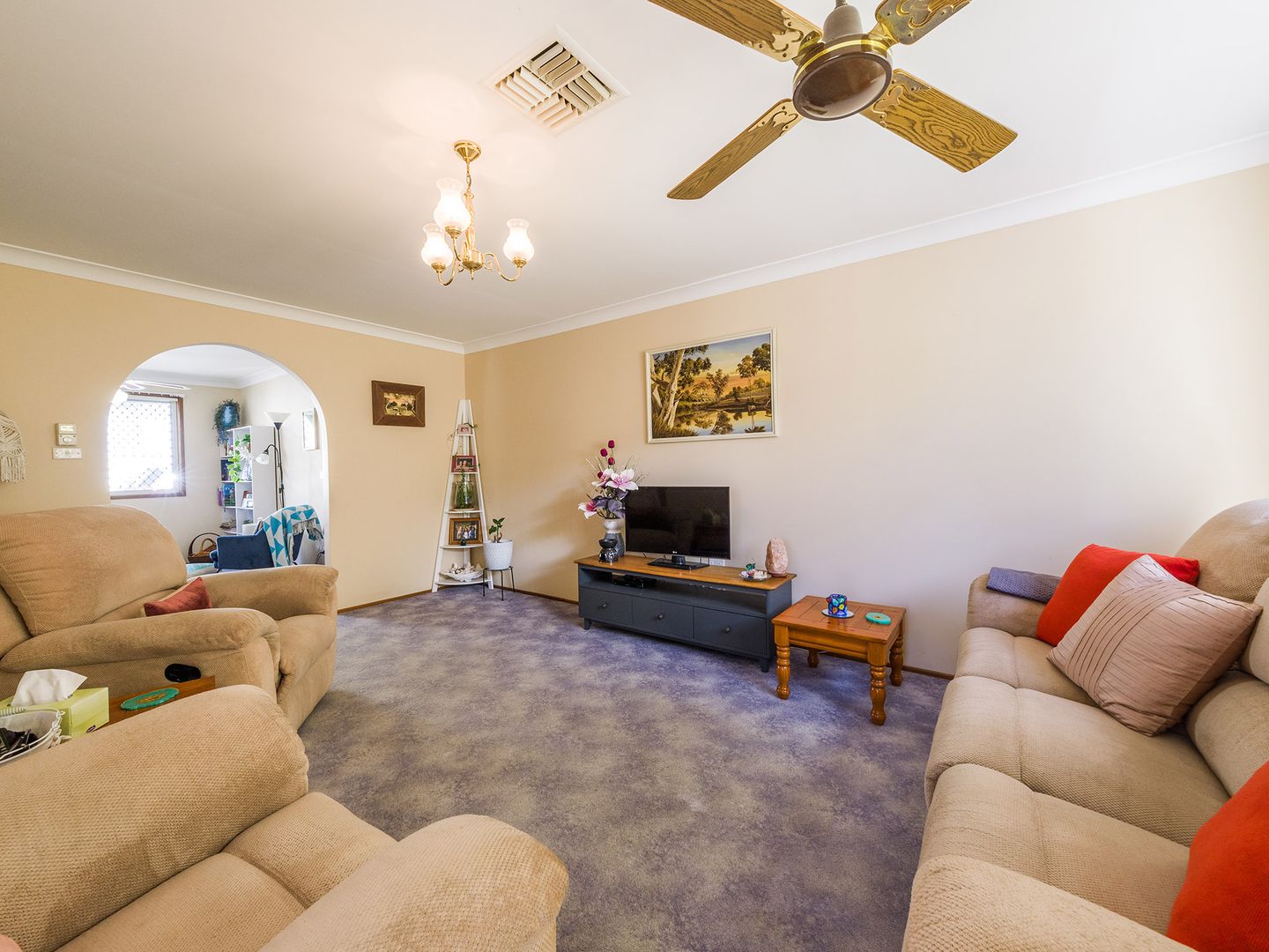 83 Crown Street, West Tamworth NSW 2340, Image 2