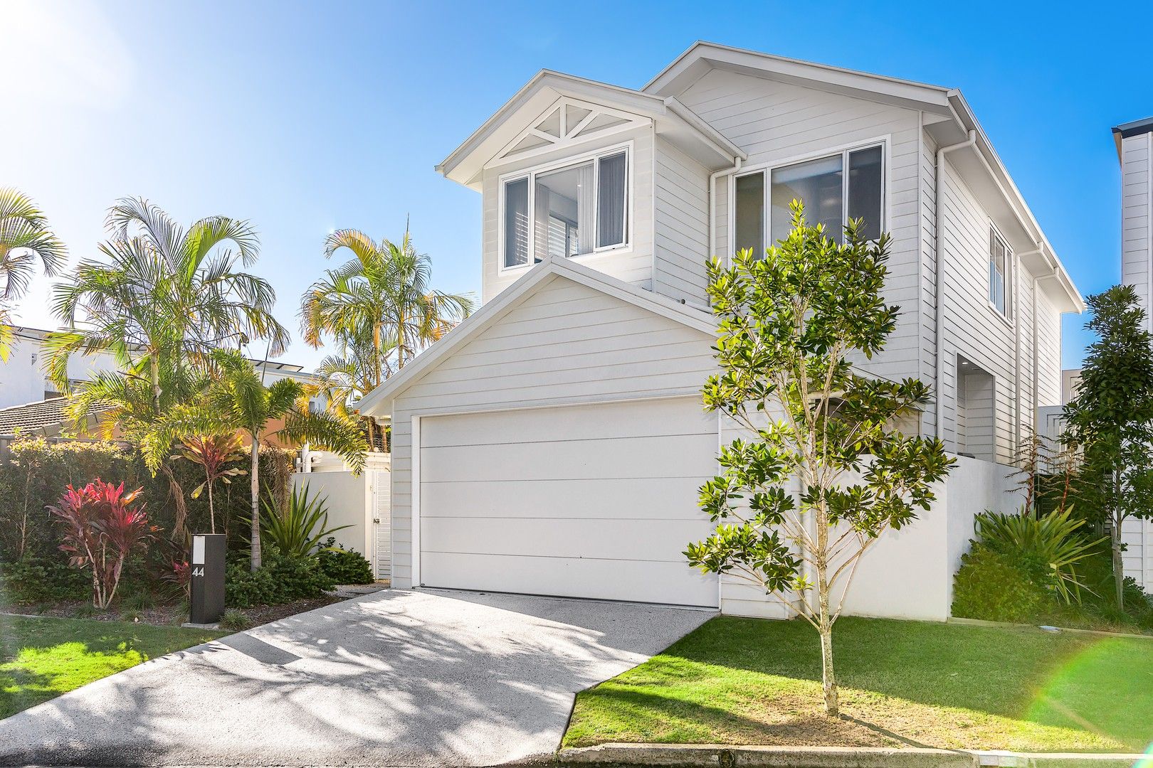 44 Tawarri Crescent, Burleigh Heads QLD 4220, Image 0