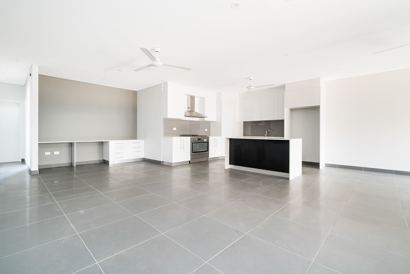 2/62 Paperbark Crescent, Zuccoli NT 0832, Image 2