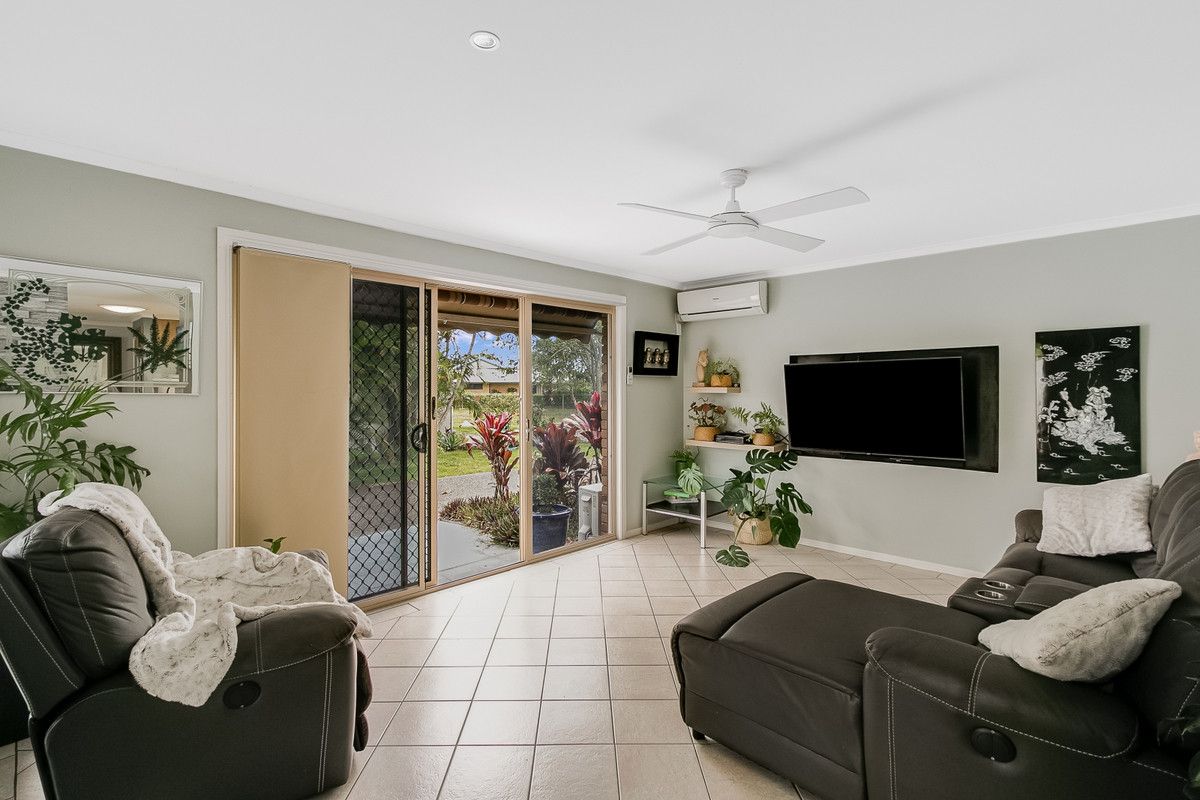 1/32 Birkdale Court, Banora Point NSW 2486, Image 2