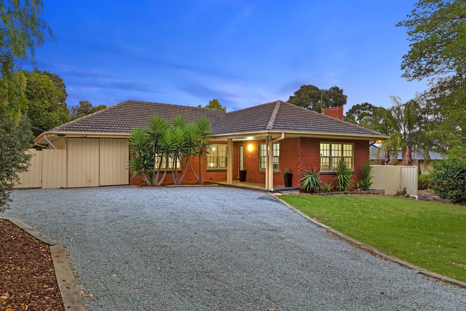 15 Birt Avenue, Salisbury Heights SA 5109, Image 0