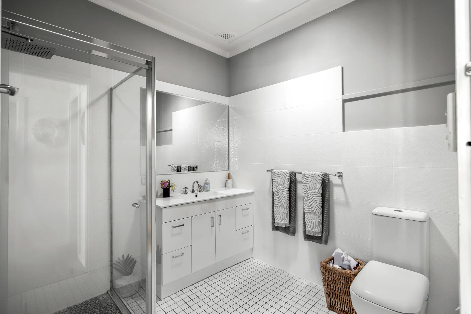 Additional image 2 of 64 Donlan Road, Mollymook Beach NSW 2539