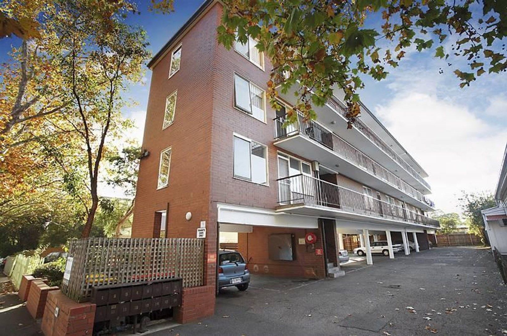 1 bedrooms Apartment / Unit / Flat in 9/49 Farnham Street FLEMINGTON VIC, 3031