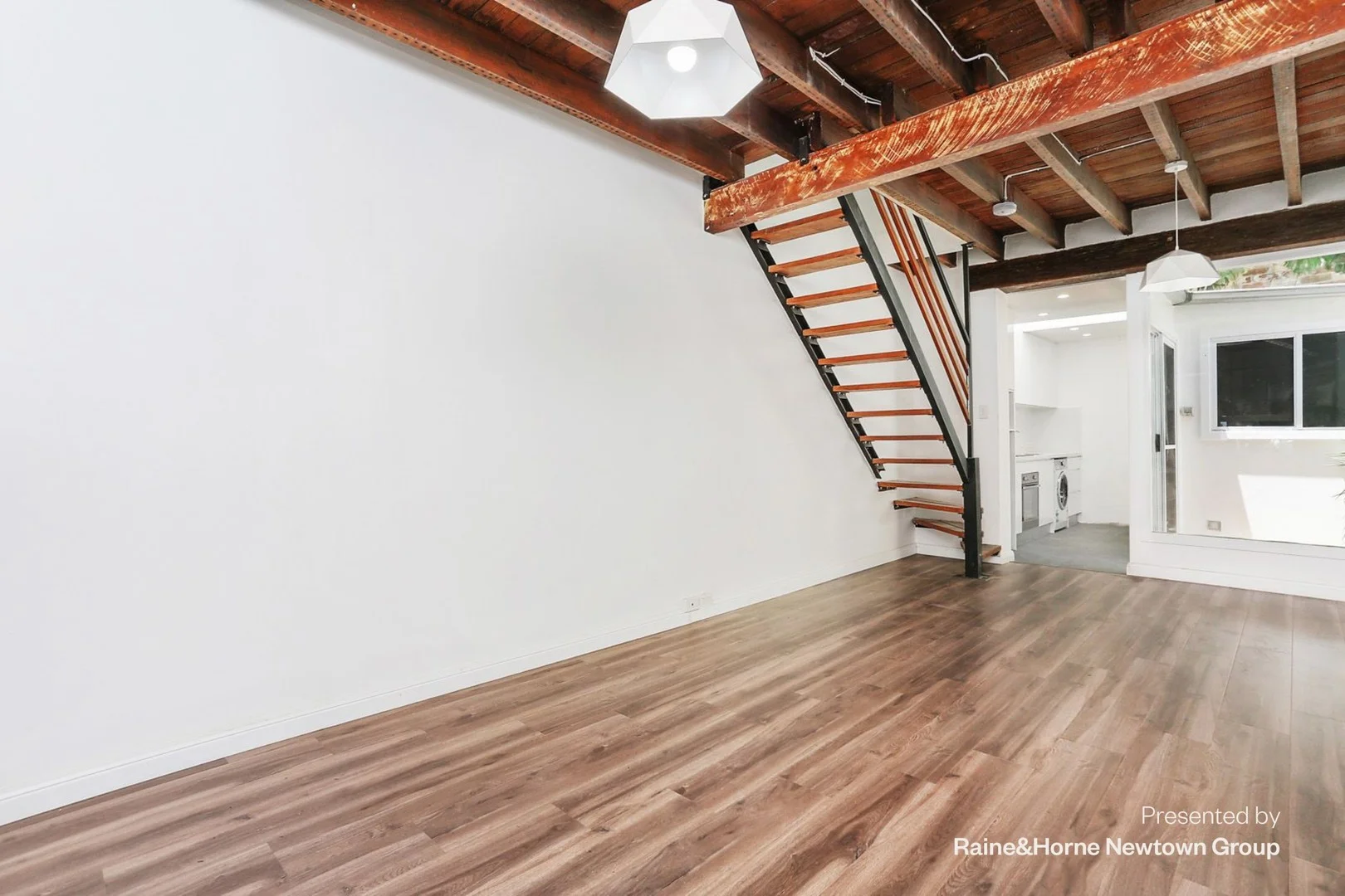 Primary image of 140 Riley Street, Darlinghurst NSW 2010