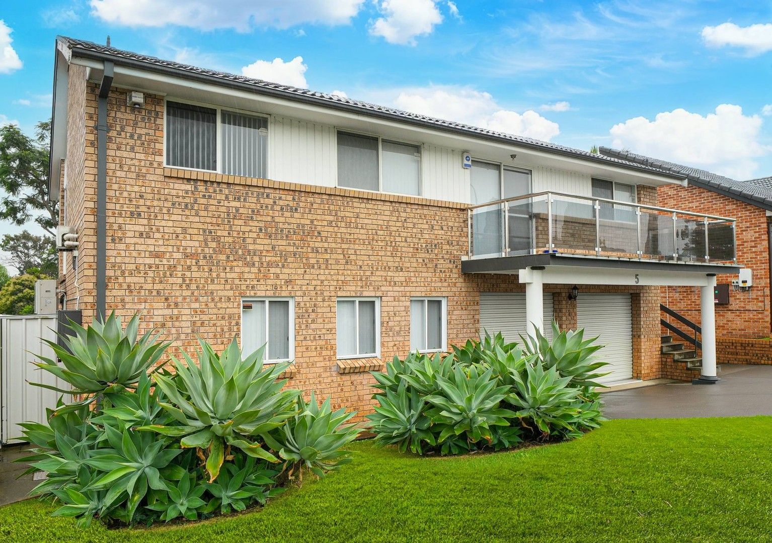5 Whitworth Place, Raby NSW 2566, Image 0