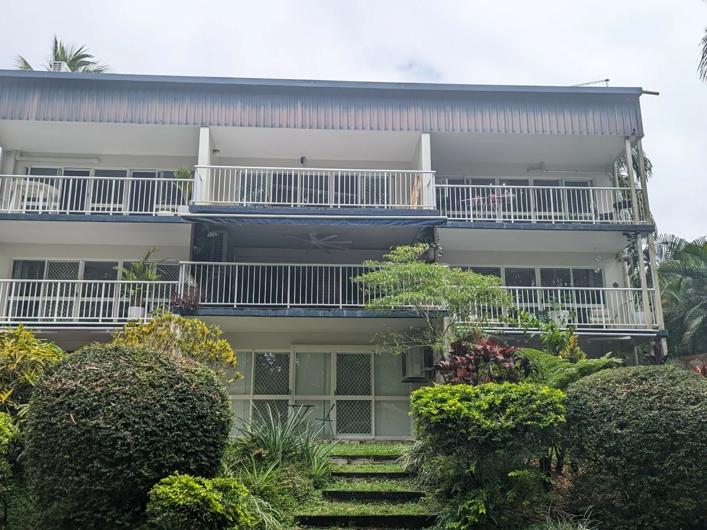 6/6 Deauville Close, Yorkeys Knob QLD 4878