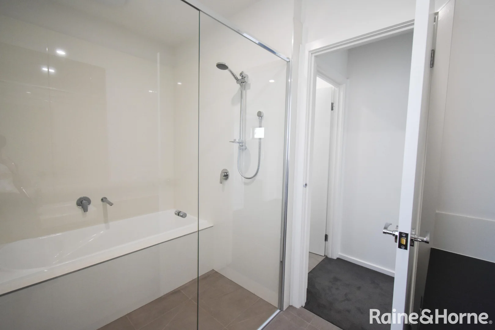 Additional image 32 of 1/3 Gilbert Court, Scoresby VIC 3179