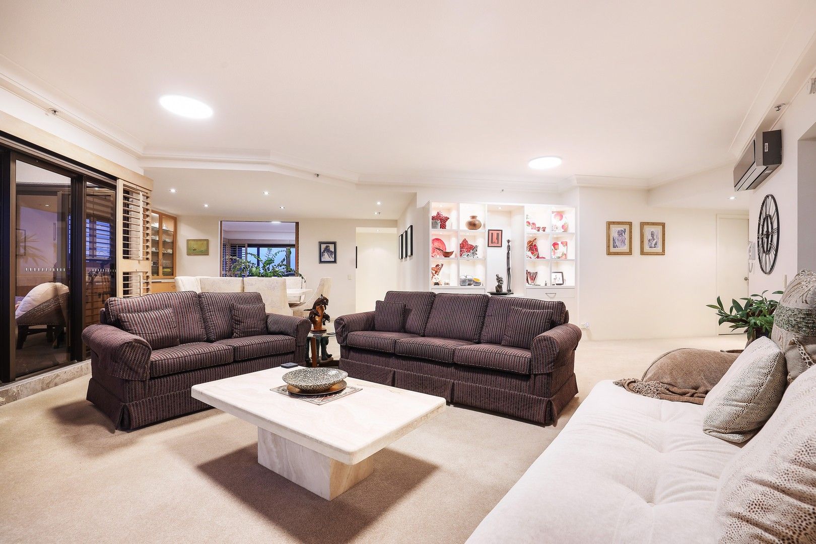 176 8 admiralty drive paradise waters
