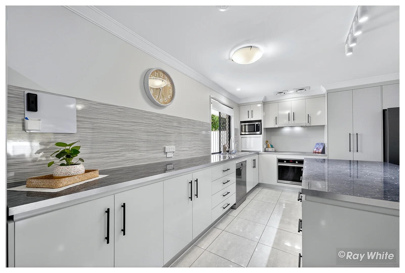 Additional image 4 of 15/249 Mason Street, Koongal QLD 4701