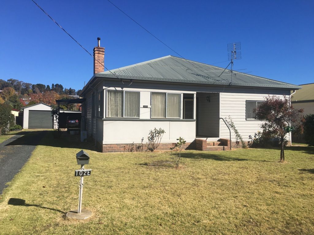 102e Apsley Street, Walcha NSW 2354, Image 0