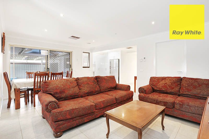 7 Cowderoy Street, Hoppers Crossing VIC 3029, Image 2
