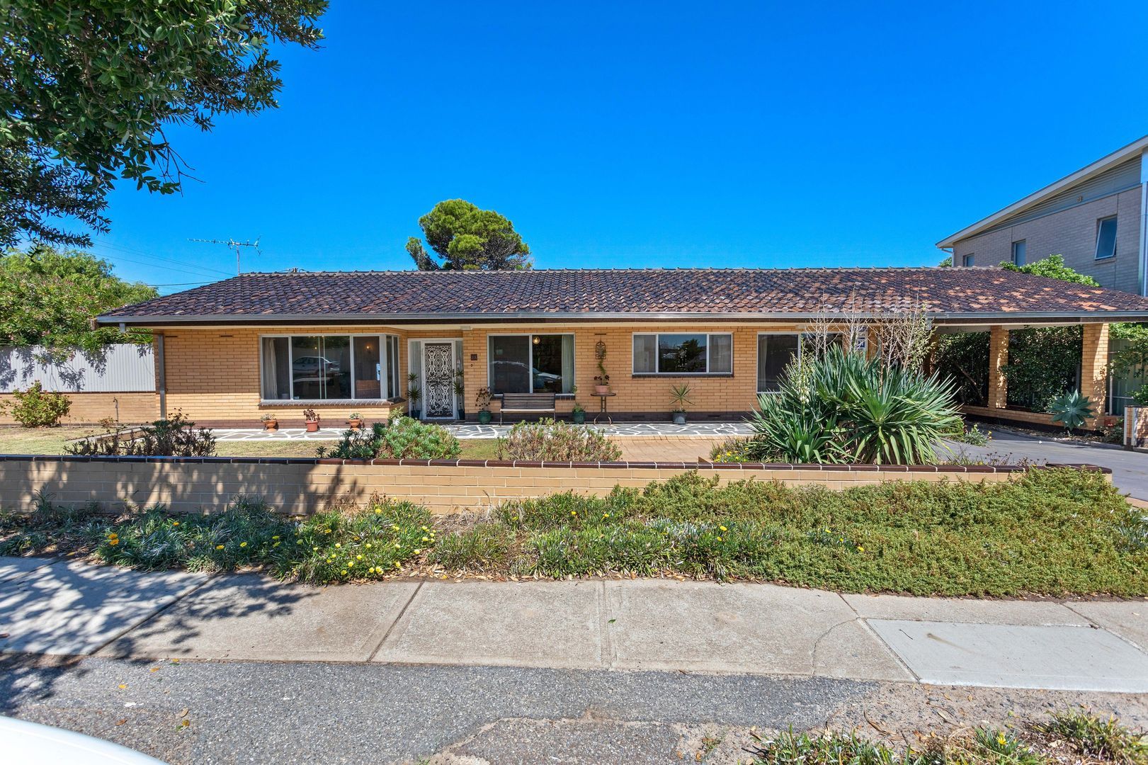 2A Gulfview Road, Christies Beach SA 5165 House For Rent Domain