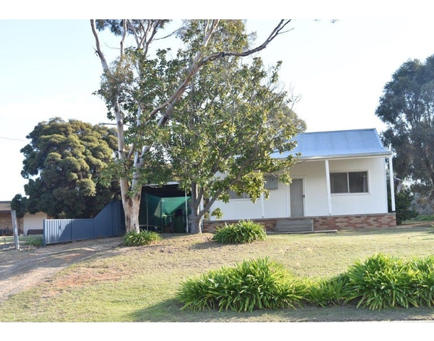 221 River Street, Corowa NSW 2646