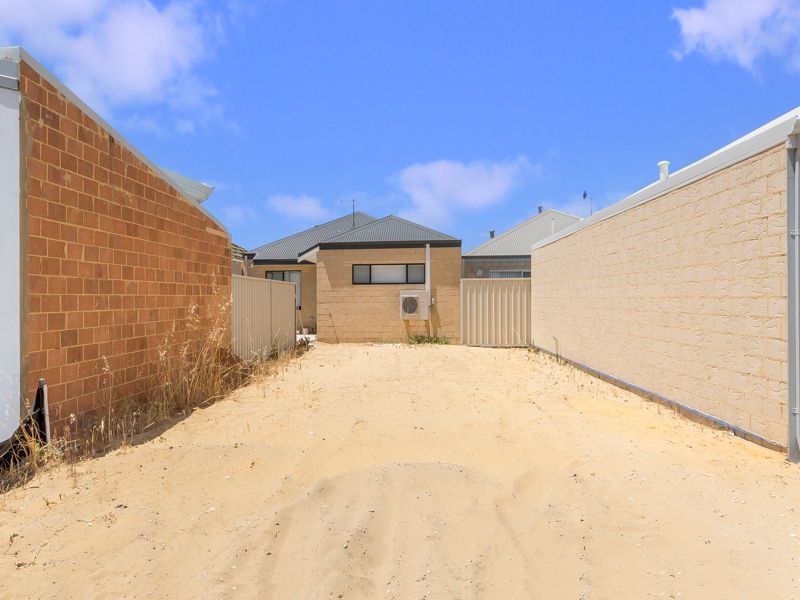 8 Ganges Street, Southern River WA 6110, Image 2