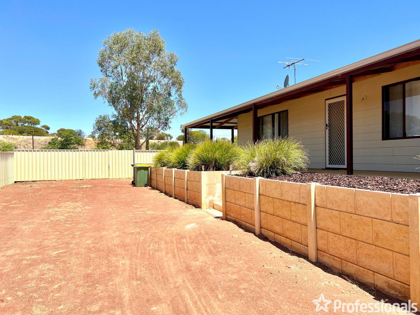 13 Knight Street, Northam WA 6401, Image 1