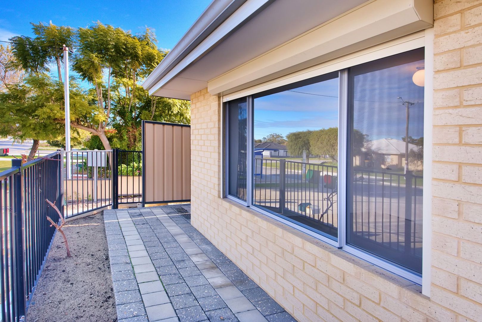 69a Culloton Crs, Balga WA 6061, Image 2