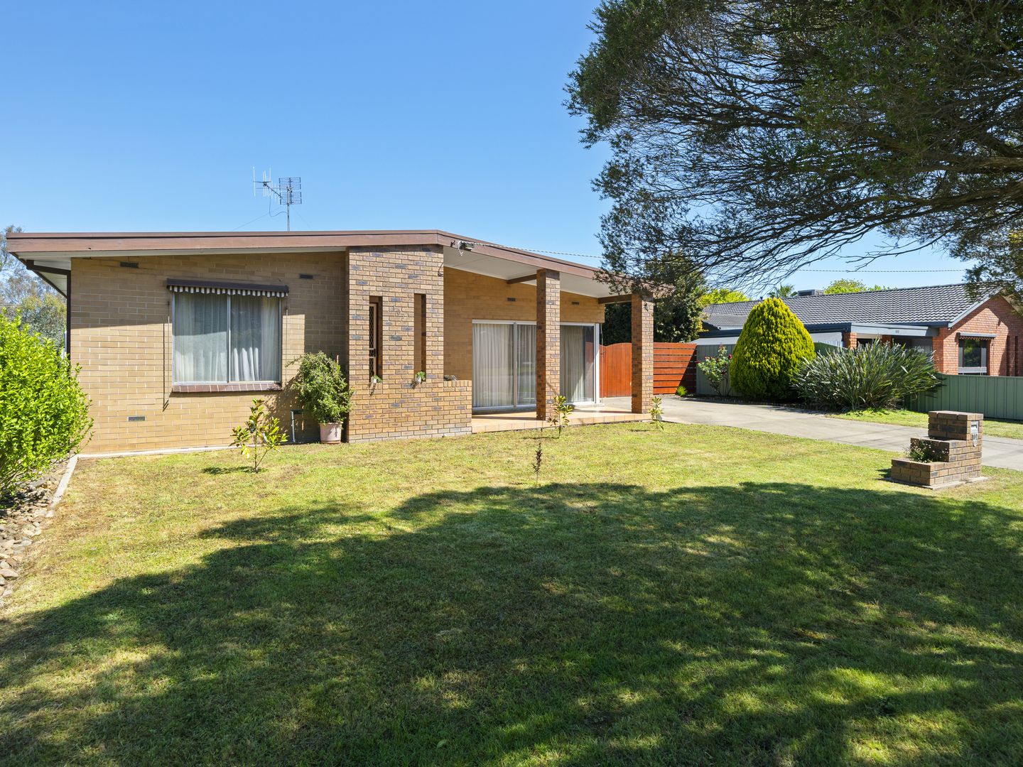 107 Faithfull Street, Benalla VIC 3672, Image 2