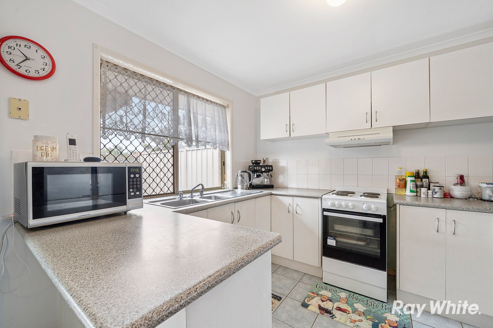 10 Bella Court, Eagleby QLD 4207, Image 1