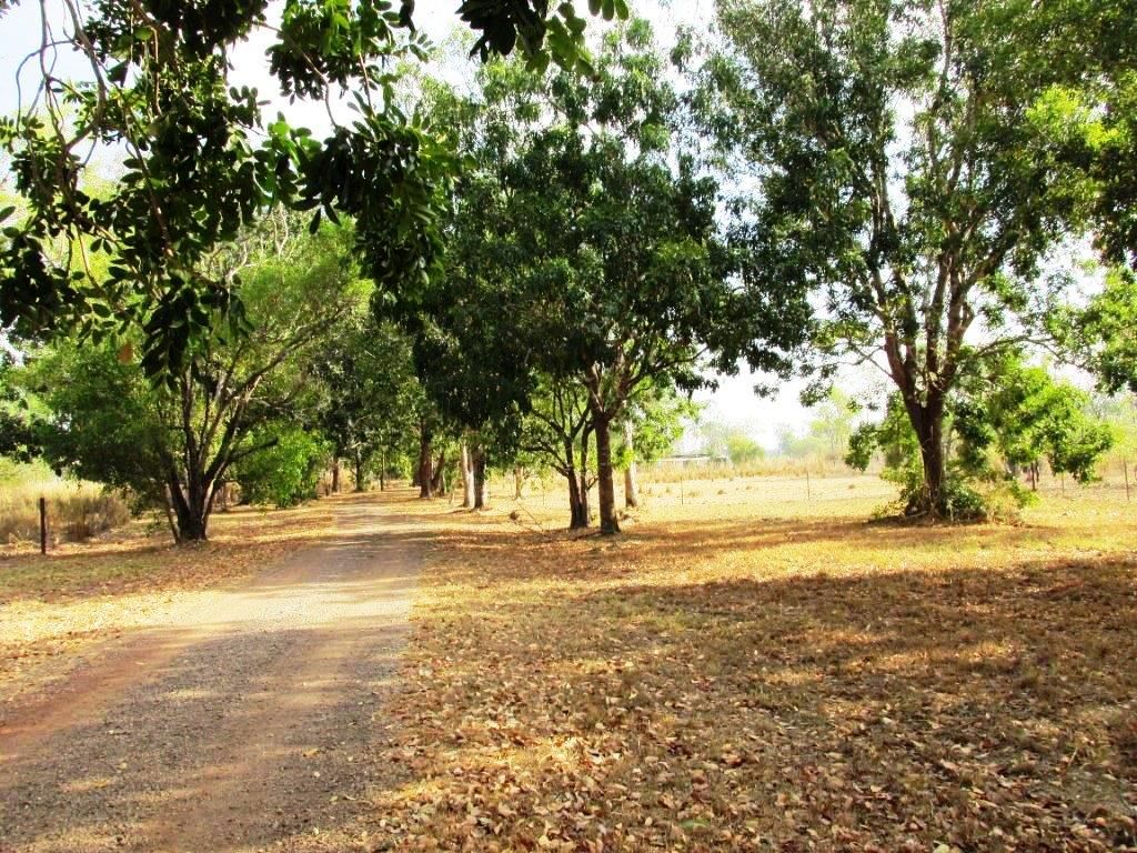 Acacia Hills NT 0822, Image 2