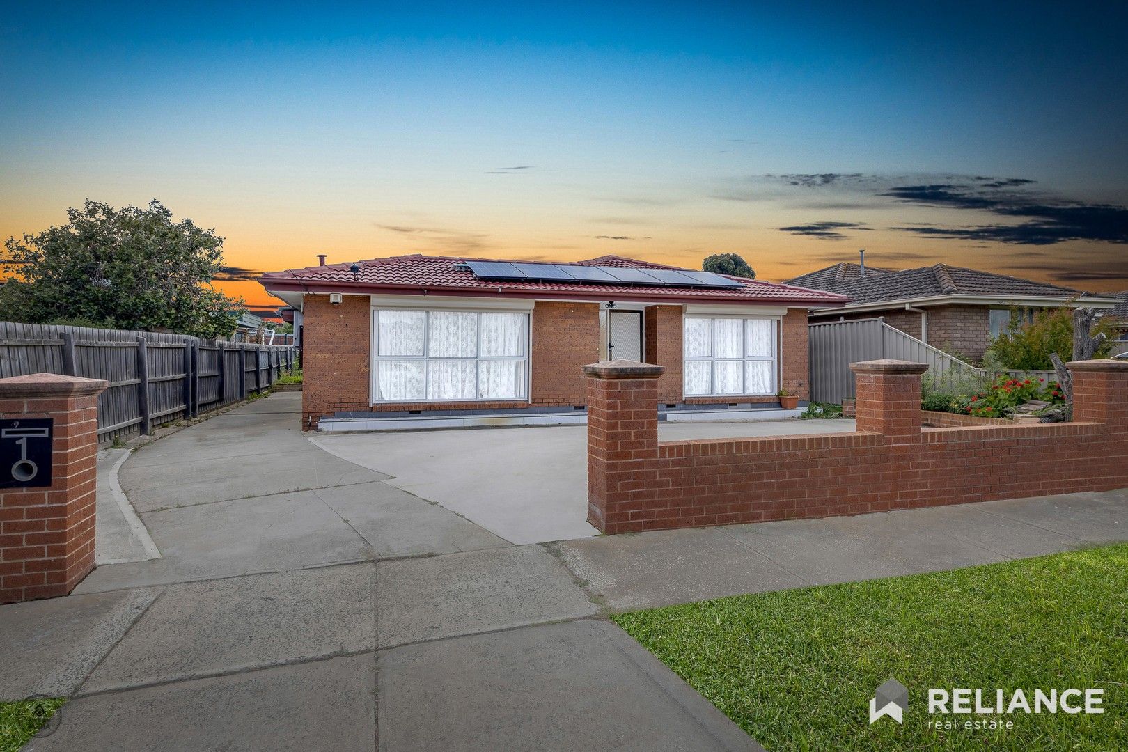 1 Cumbernauld Crescent, Deer Park VIC 3023 Domain
