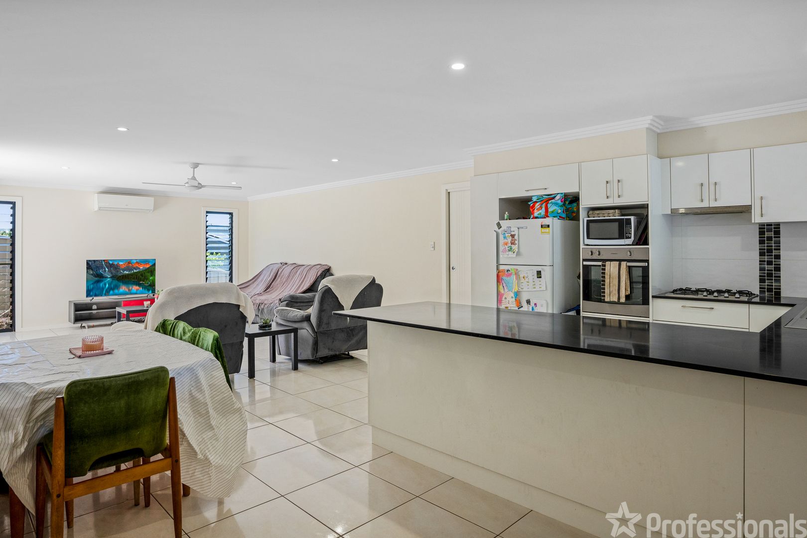 2/95 Kularoo Drive, Forster NSW 2428, Image 2