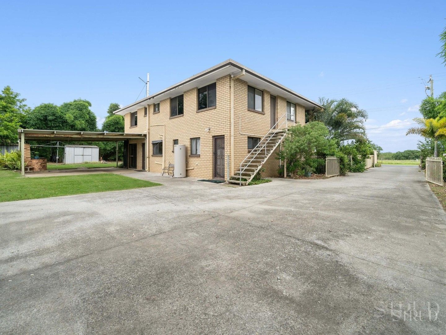 5 bedrooms House in 119 Goddards Road YAMANTO QLD, 4305