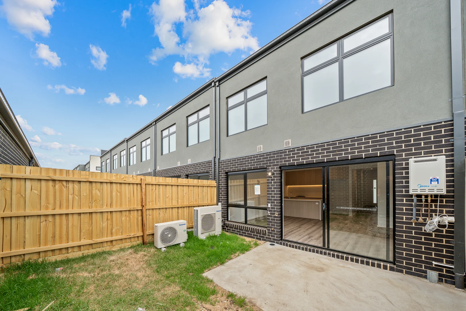 Additional image 12 of 15 Maidenhair Walk, Cranbourne West VIC 3977