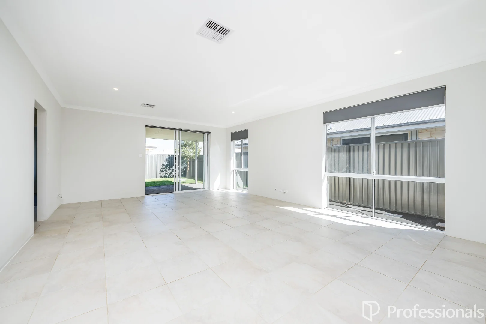 Additional image 12 of 36 Casina Way, Jindalee WA 6036