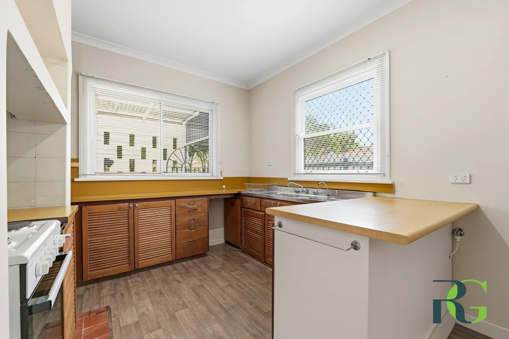 Image 12