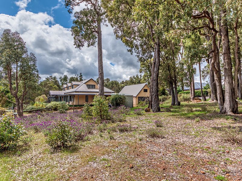 8 Darwinia Court, Jarrahdale WA 6124, Image 0