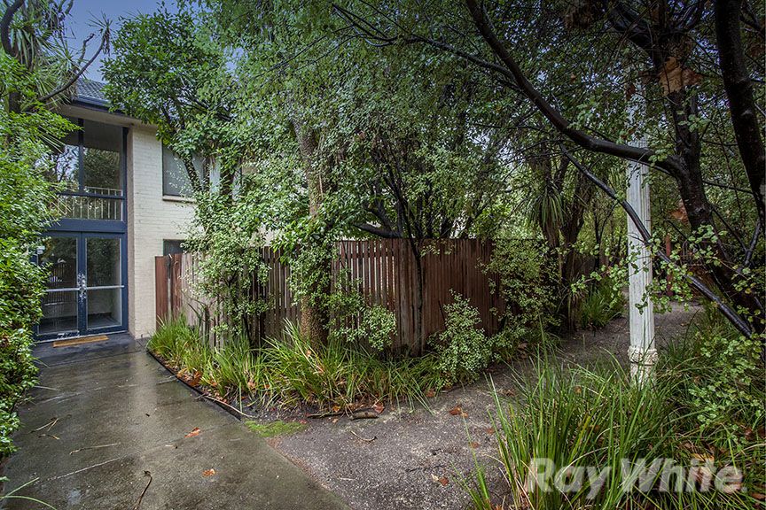 2 bedrooms Apartment / Unit / Flat in 7/119 Atkinson Street OAKLEIGH VIC, 3166