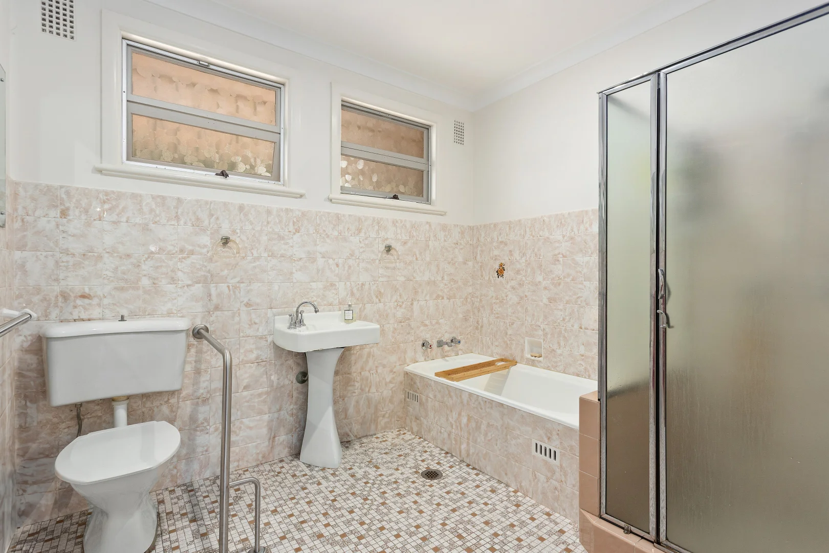 Additional image 5 of 19 Hilltop Avenue, Wollongong NSW 2500