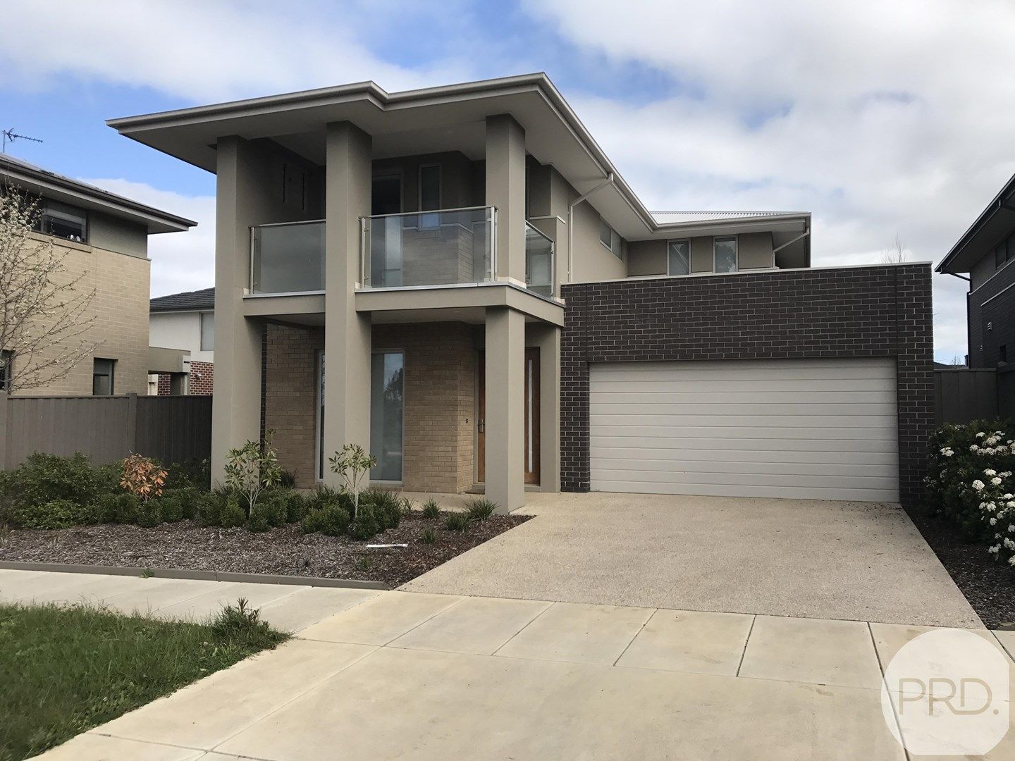 4 bedrooms House in 19 Insignia Boulevard ALFREDTON VIC, 3350
