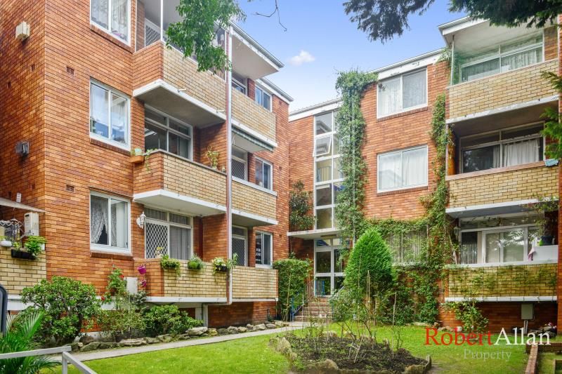2 bedrooms Apartment / Unit / Flat in 13/64 Mascot Drive EASTLAKES NSW, 2018
