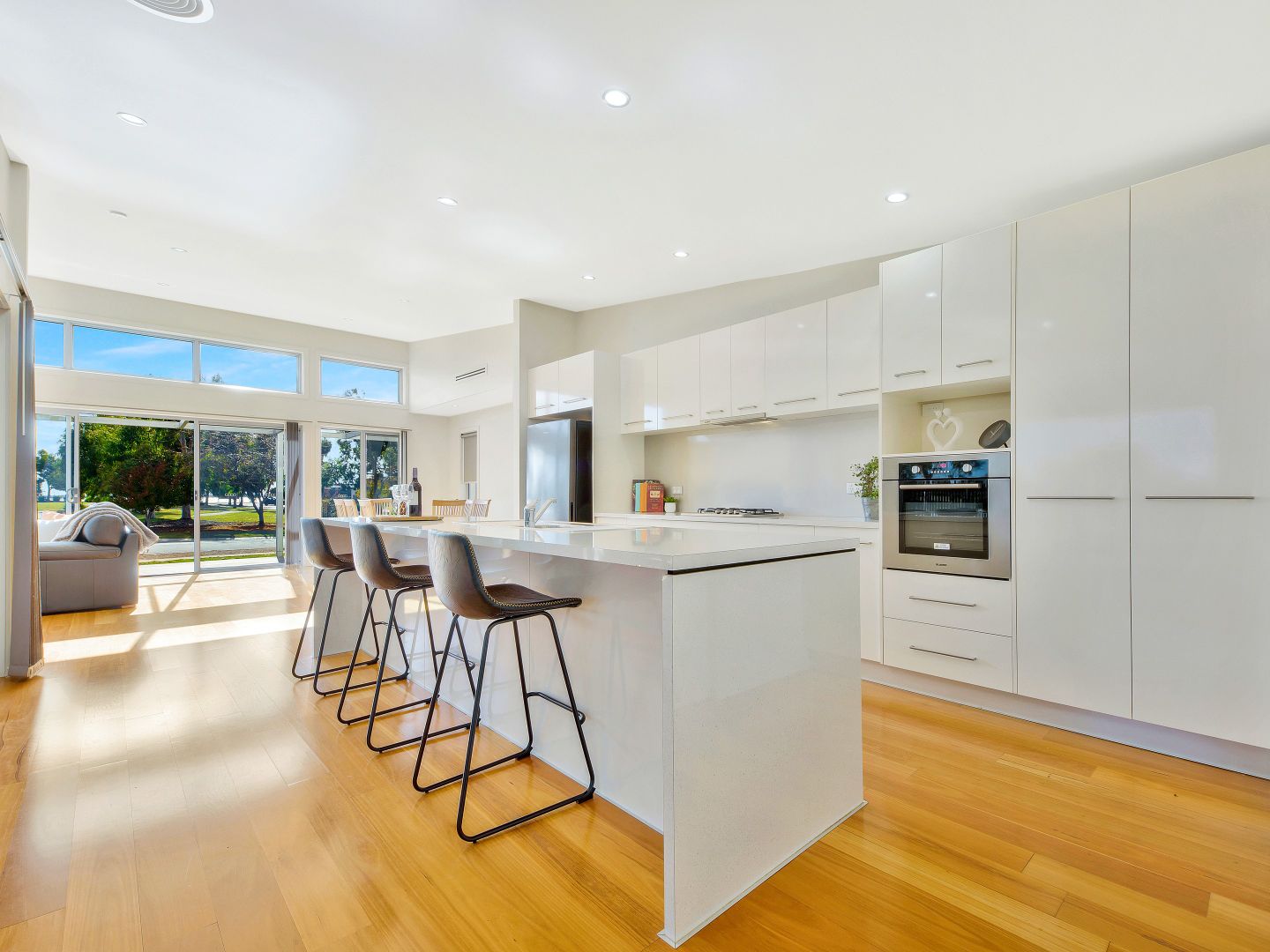 Yarrawonga VIC 3730 4 beds house for Rent, Holiday Rental 15172602