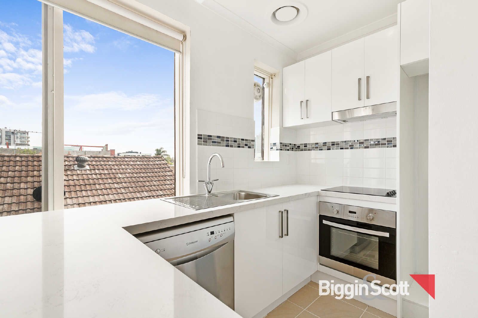 1 bedrooms Apartment / Unit / Flat in 12/36 Egan St RICHMOND VIC, 3121